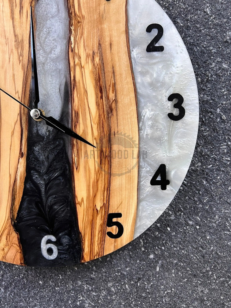 Black and White Mixture Olive Wood Wall Clock - Art Wood Lab