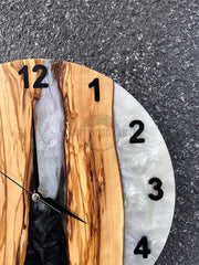 Black and White Mixture Olive Wood Wall Clock - Art Wood Lab