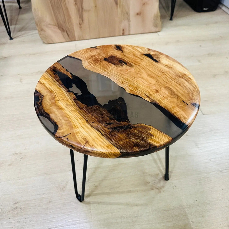 Epoxy coffee table in olive wood - Art Wood Lab