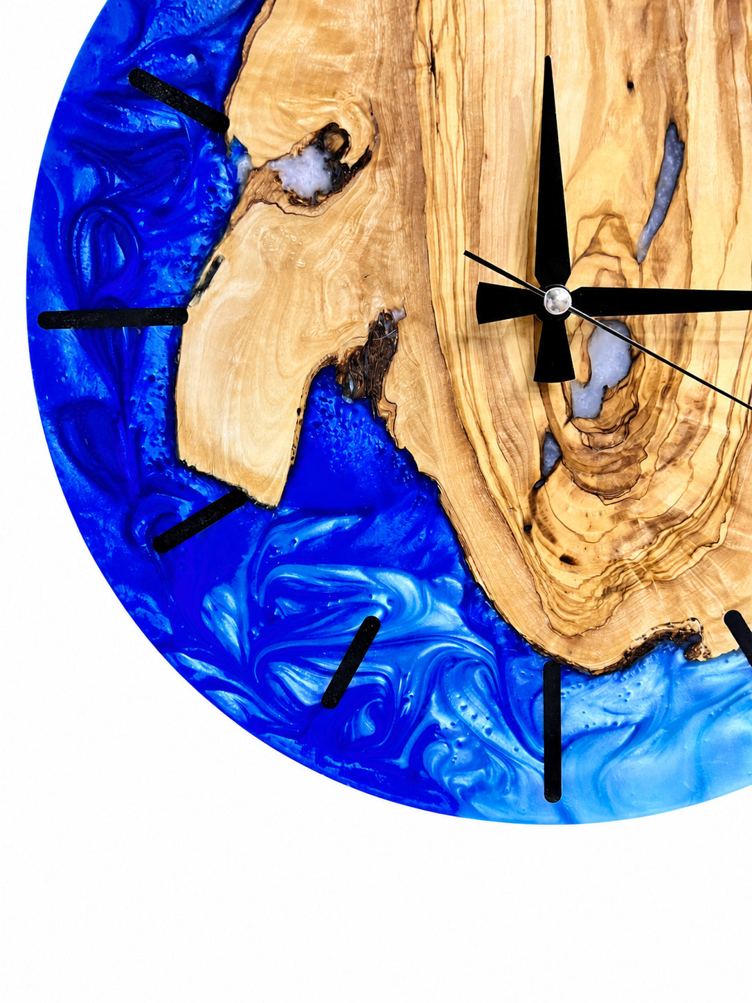 Cobalt Heart Olive Wood & Resin Wall Clock — product photograph, view 8