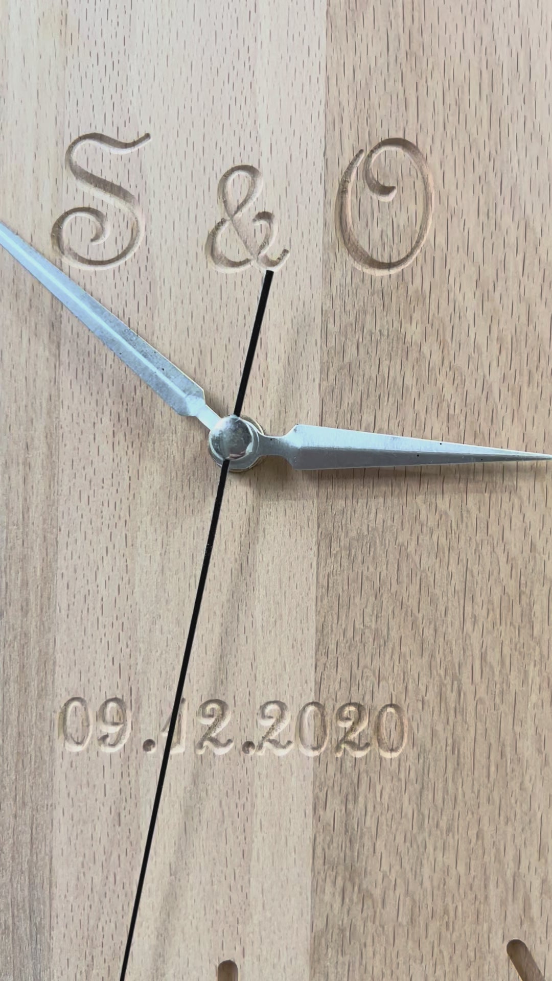 Engraved Beech Wood Wall Clock — product video 1
