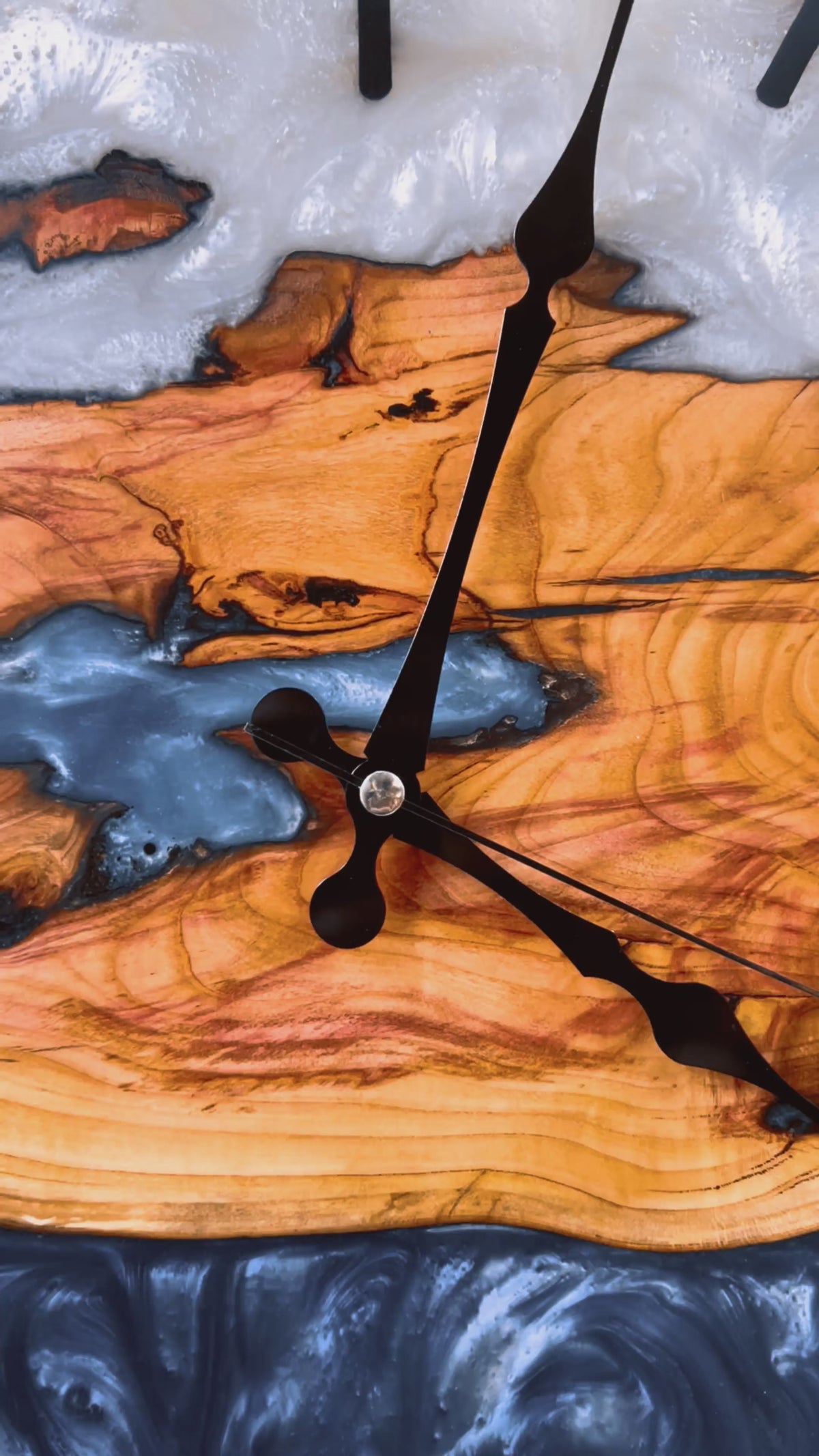 Blue & White Olive Wood Resin Wall Clock - Branch Grain Design - product video