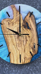 Amber Island Olive Wood & Resin Wall Clock — product video 19-qKu1cMC03stDubQXfzuKTer2RGNPI0